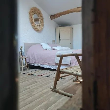 Hébergement de vacances La Baragane Taillant